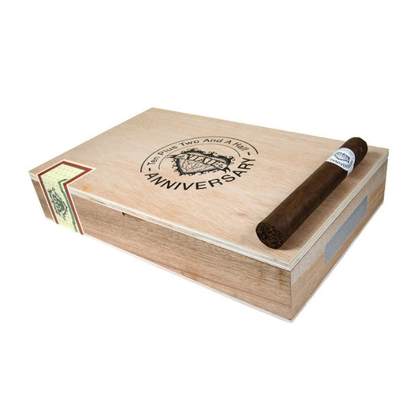 sorry, Viaje Anniversary Silver Ten Plus Two And A Half Toro 25ct Box image not available now!
