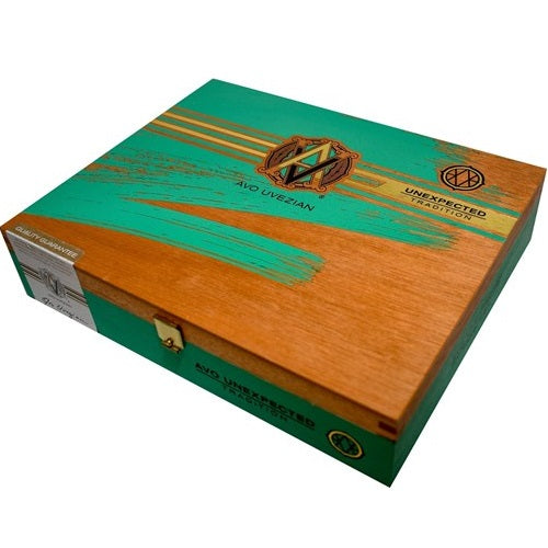 sorry, AVO Unexpected Series Tradition Toro 20ct Box image not available now!