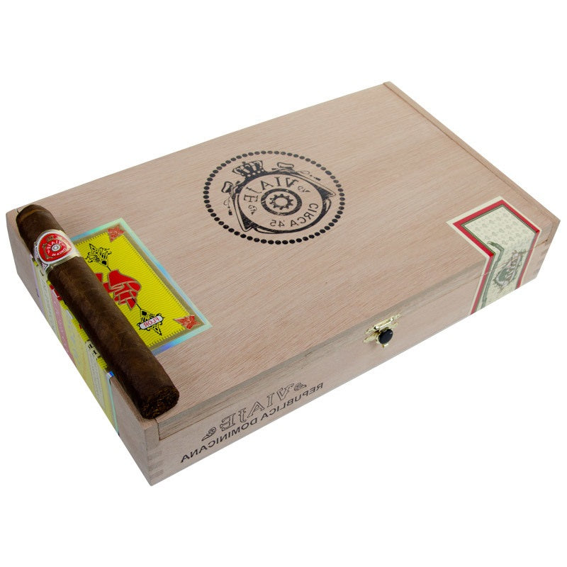 sorry, Viaje Circa '45 No. 3 Maduro Gordo 25ct Box image not available now!