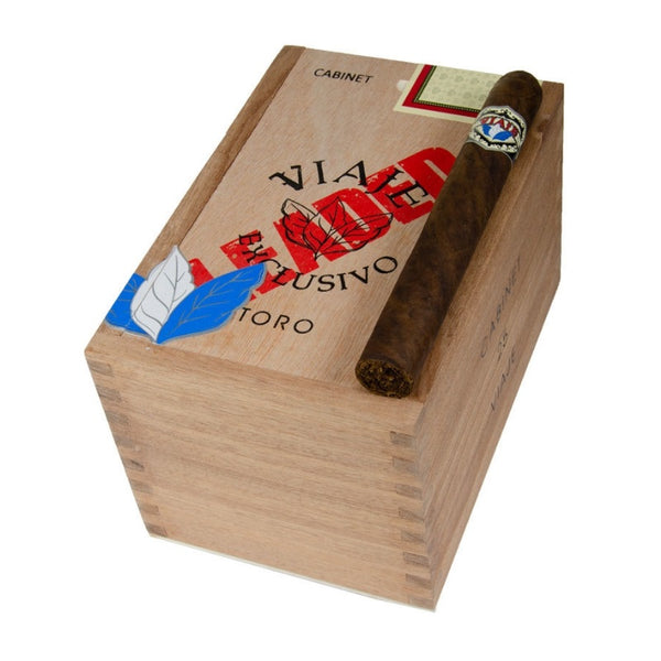 sorry, Viaje Exclusivo Nicaragua Toro Leaded 25ct Box image not available now!